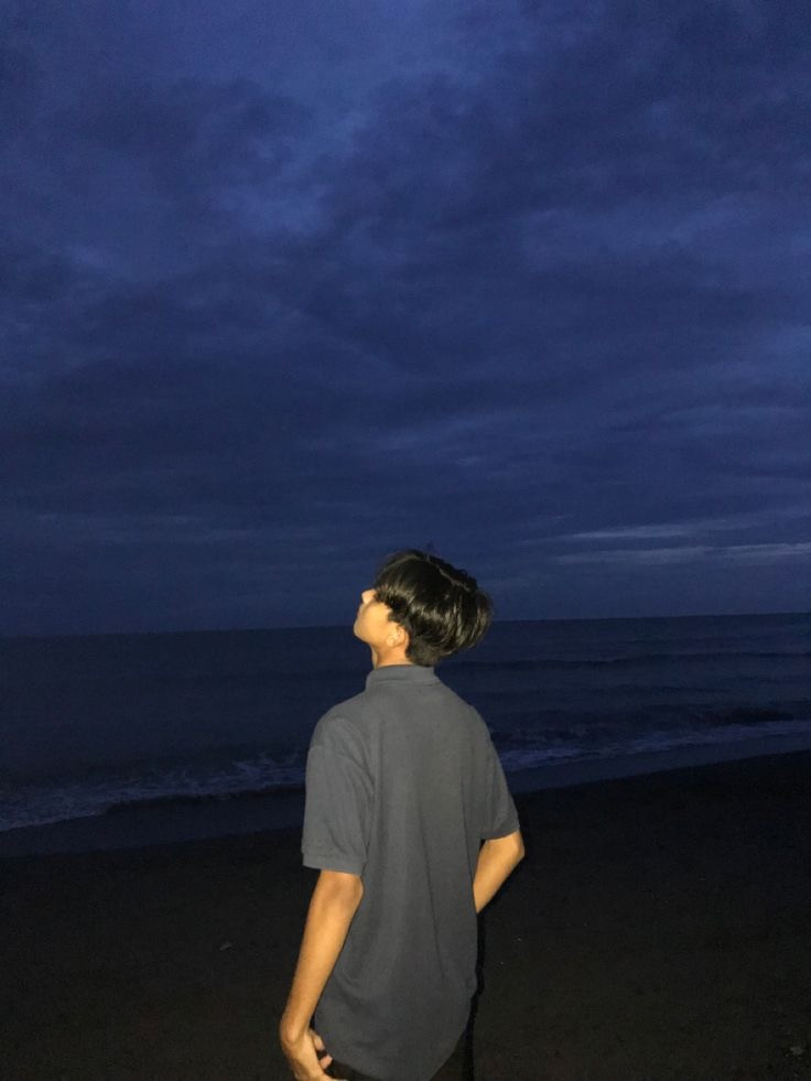 Lin Khant Profile Picture