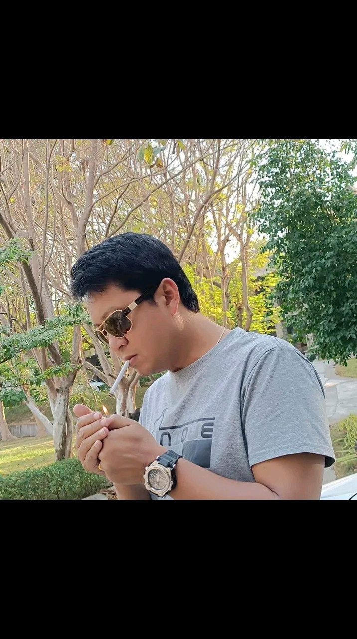 KyawSwar Oo Profile Picture