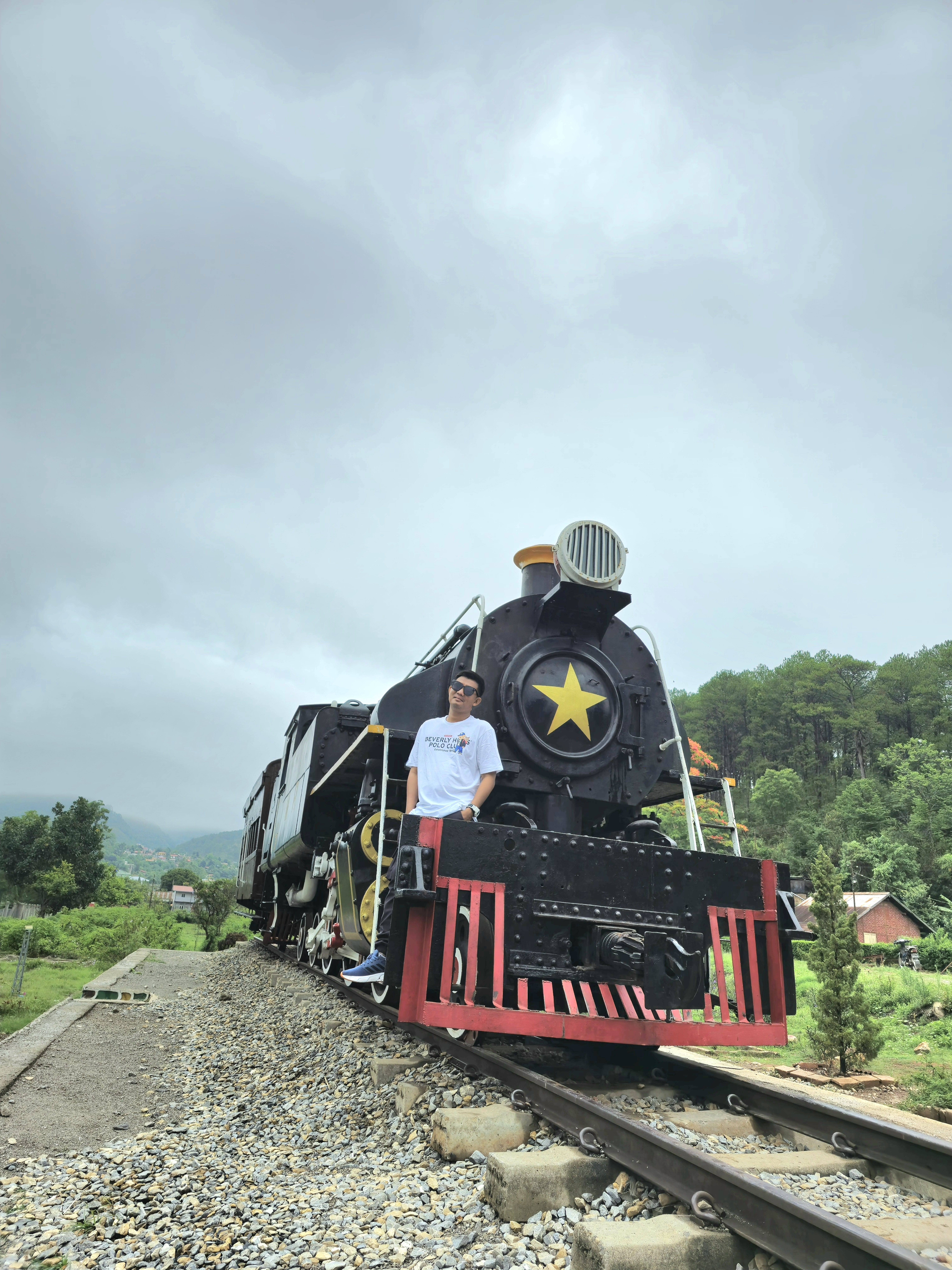 SoeKhant Lwin Profile Picture