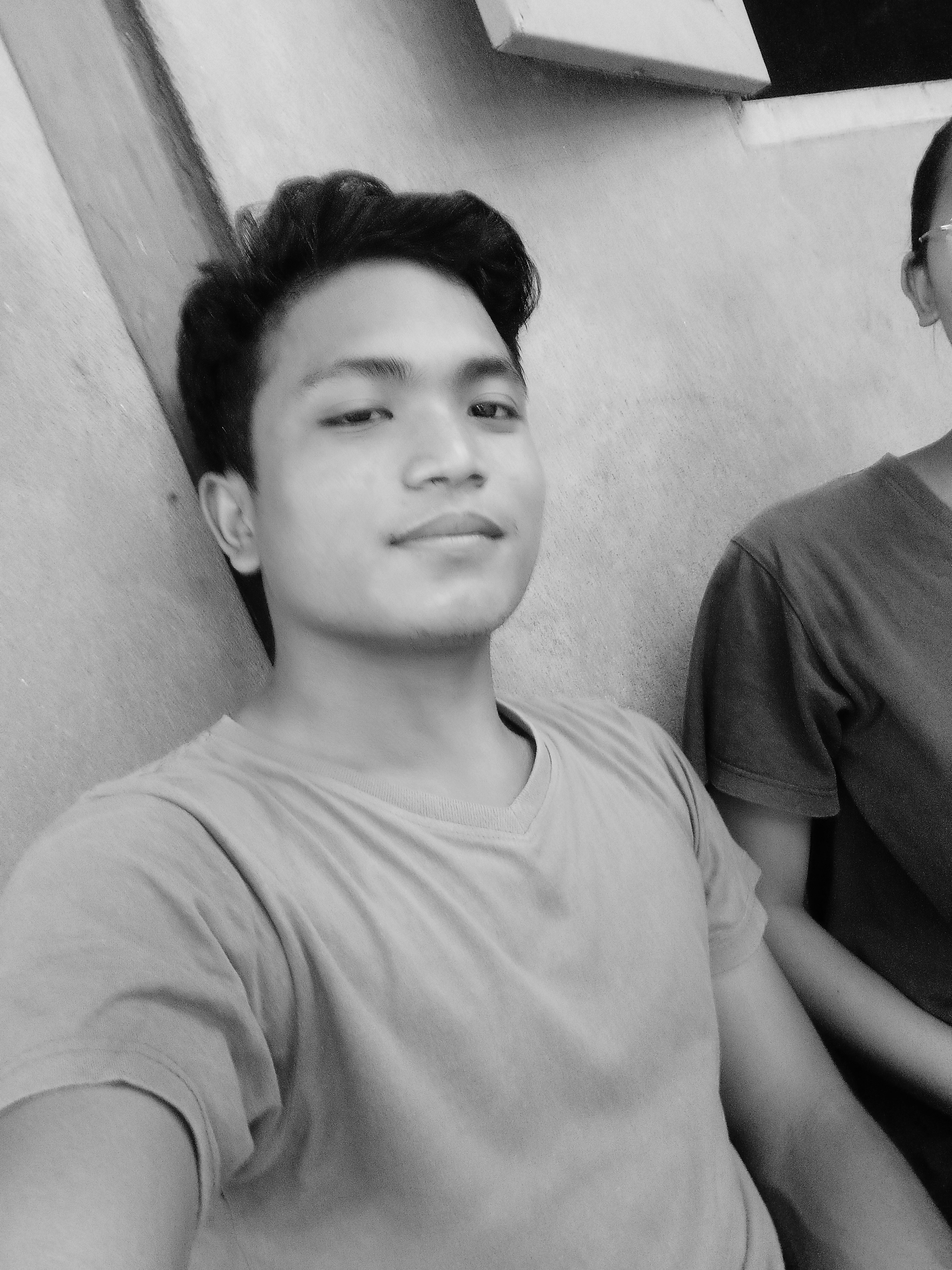 Tin Naing Oo Profile Picture